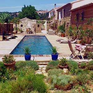https://la-bastide-des-sources.fr-provencehotel.com